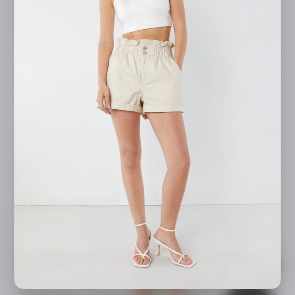 Oak and fort paper bag short
